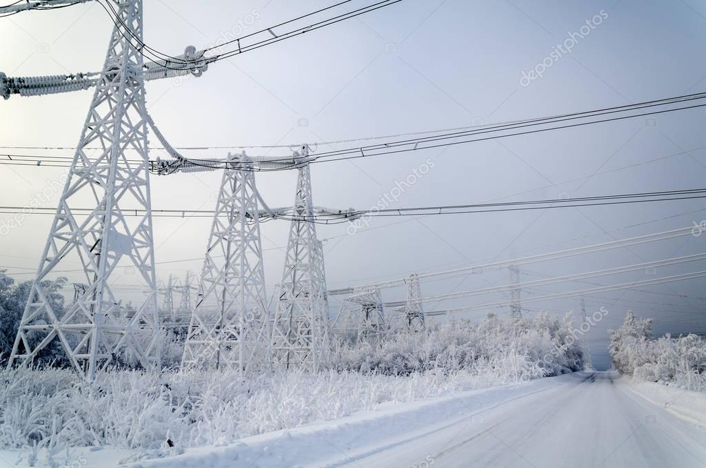 Electrical transmission lines