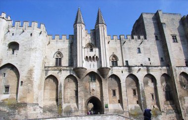 Avignon, Fransa - Nisan 13, 2009: Papa'nın Sarayı, 1995 yılından bu yana dünya mirası
