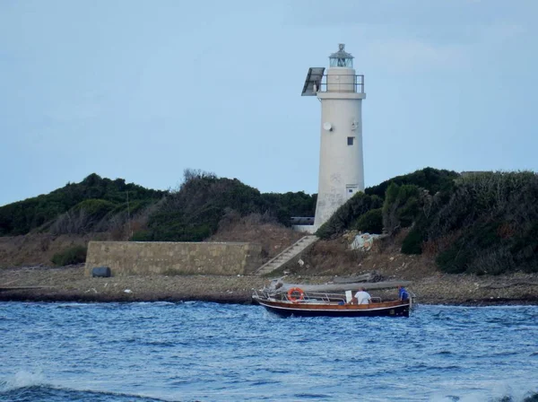 Castellabate Salerno Campania Itália Julho 2017 Pequeno Barco Que Atravessa — Fotografia de Stock