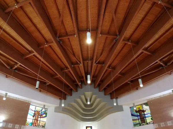 Pietrelcina Lamellar Wood Structure Ceiling San Pio Liturgical Hall — Stock Photo, Image