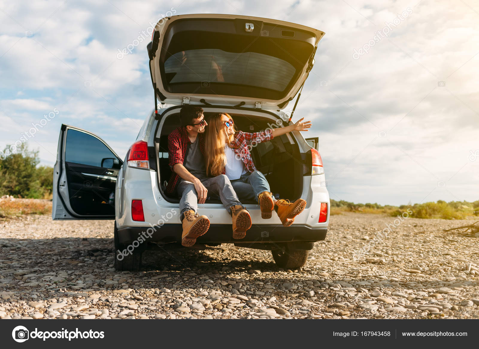 Have a long car journey. Путешествие на машине. Авто для путешествий. Путешествовать на машине. Путешествие вдвоем на машине.