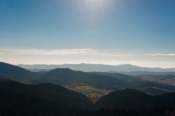 Hermoso paisaje de montaña —  Fotos de Stock