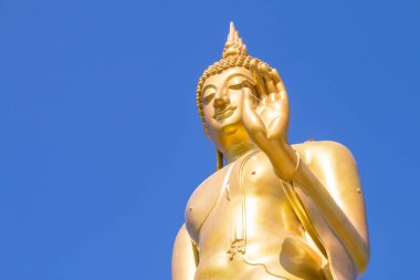 Altın Buda heykeli