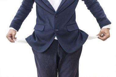 adam boş cepler çekerek