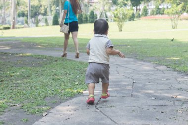 Bebek Park'ta yürüyüş