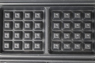 Tost makinesi bir kadeh yakından