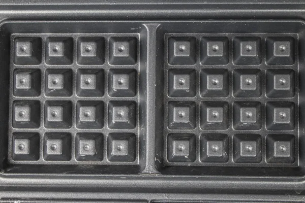 Tost makinesi bir kadeh yakından