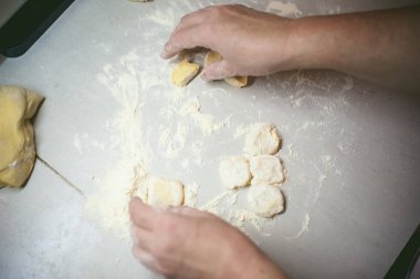 köfte evde mutfak modelleme el