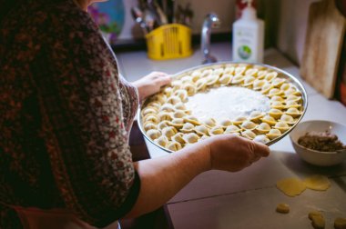 köfte evde mutfak modelleme el.