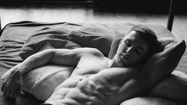 Young sexy men bodybuilder athlete,studio portrait — Stock Photo, Image
