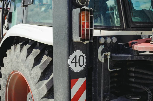 Engins Construction Routière Éléments Extérieurs Tracteur Panneaux Avertissement — Photo