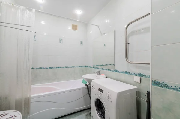 Ρωσία Μόσχα Αυγούστου 2019 Εσωτερικό Δωμάτιο Διαμέρισμα Μοντέρνα Φωτεινή Ζεστή — Φωτογραφία Αρχείου