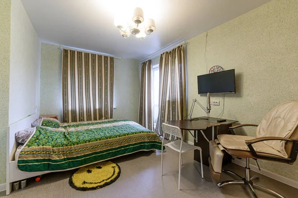 俄罗斯 莫斯科 2019年9月10日 室内公寓 现代明亮舒适的氛围 一般清洁 家居装修 准备出售房屋 — 图库照片