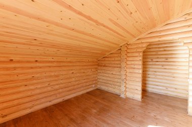 Rusya, Moskova... 10 Eylül 2019: İç mekan dairesi modern, parlak, rahat atmosfer. Tahta elementlerle güzel tasarımcı kır evi