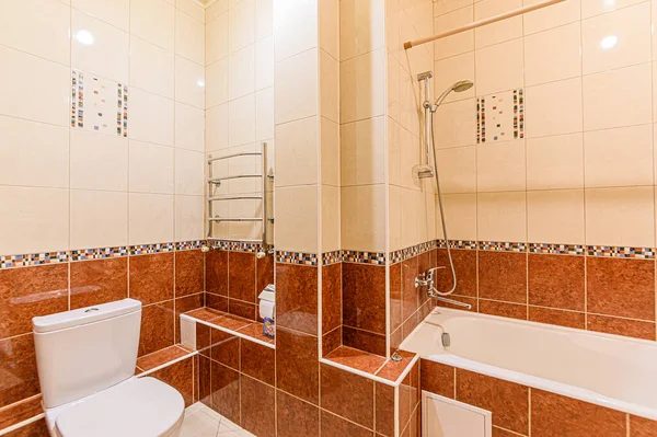 俄罗斯 莫斯科 2019年12月5日 室内公寓 现代明亮舒适的氛围 一般清洁 家居装修 准备出售房屋 装饰元件 — 图库照片