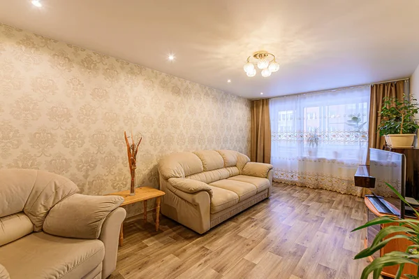 Ρωσία Μόσχα Δεκέμβριος 2019 Εσωτερικό Δωμάτιο Διαμέρισμα Μοντέρνα Φωτεινή Ζεστή — Φωτογραφία Αρχείου