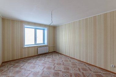 Rusya, Moskova... 05 Aralık 2019: İç mekan dairesi modern, parlak, rahat atmosfer. yenilenmiş boş oda