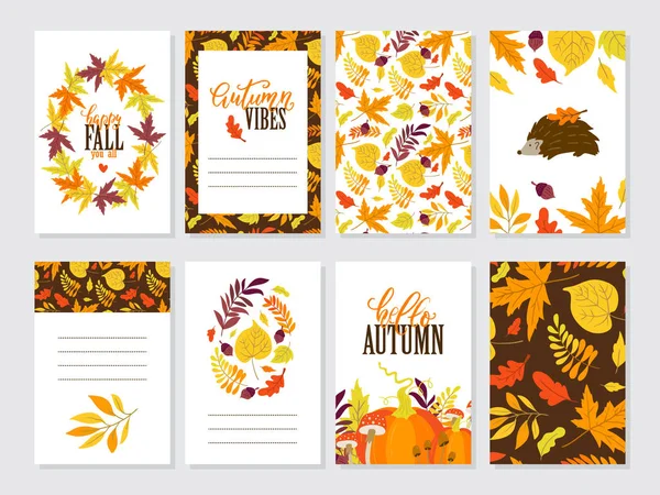 Vektor Set Von Herbstlichen Grußkarten Mit Kürbis Igel Ahorn Eiche — Stockvektor