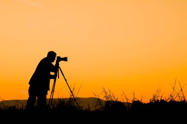 Adam fotoğraf doğa silüeti