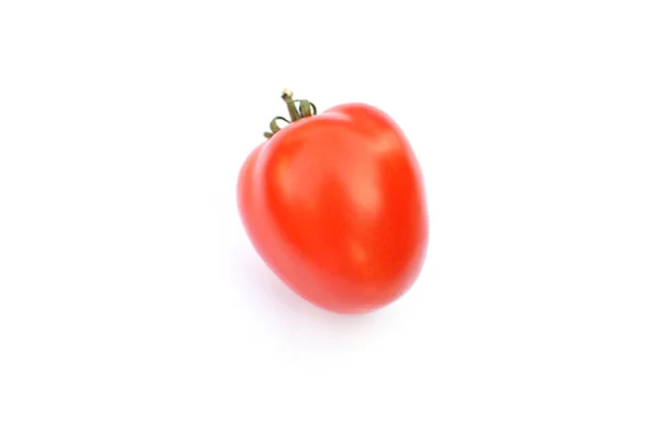 Tomate aus nächster Nähe auf weiß — Stockfoto