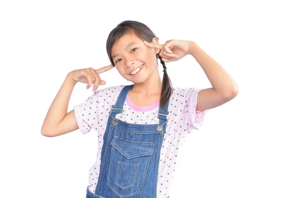Ritratto di bambina asiatica su bianco — Foto Stock