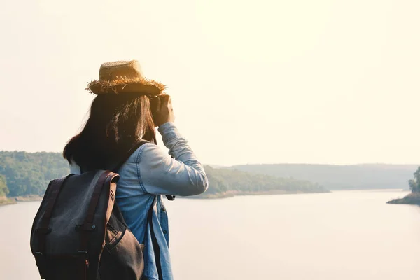 Hipster women travel in nature — Stock Photo, Image