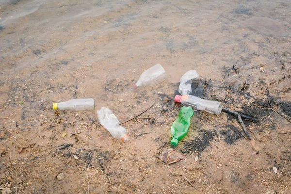 Śmieci Zanieczyszczenia Wód Jeziora — Zdjęcie stockowe