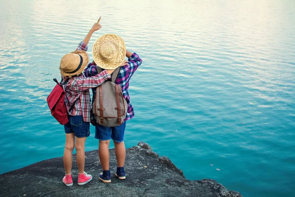 Asian Girl Boy Backpack Nature Relax Time Holiday Concept Travel — Stock Photo, Image