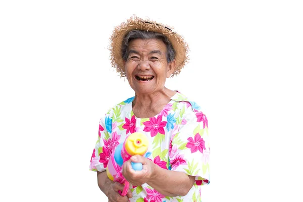 Feliz Mujer Mayor Asiática Jugando Pistola Agua Sobre Fondo Blanco — Foto de Stock