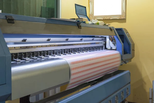 Large format inkjet printer working on sticker sheets — Stock Photo, Image