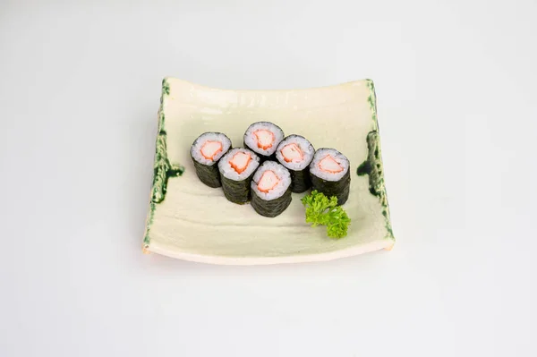 Kani maki sushi rolka wodorosty z japońskim ryżem — Zdjęcie stockowe