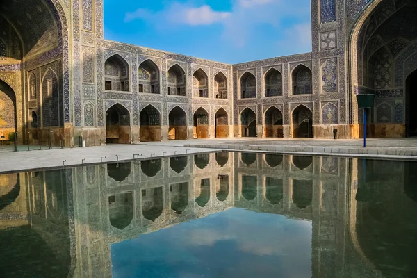 Imám a mecset Esfahan városában — Stock Fotó