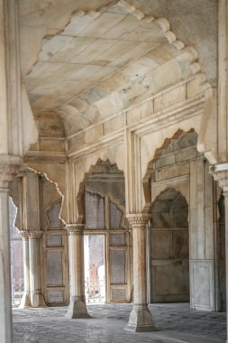 Camii iç, Lahore