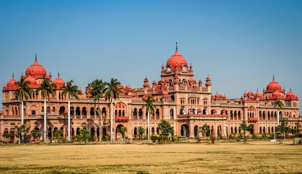 Здание Индийского университета — стоковое фото