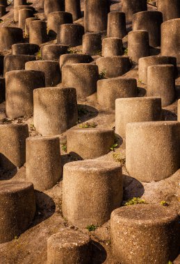 Garip somut adımlar