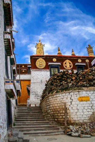 Gyantse klooster in de buurt van Lhasa — Stockfoto