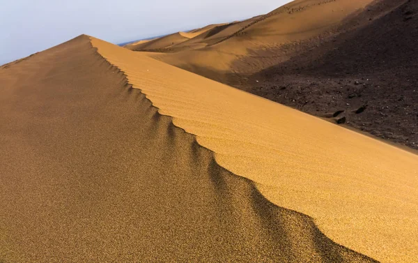 Dunas de areia deslumbrantes em Maspalomas — Fotografia de Stock