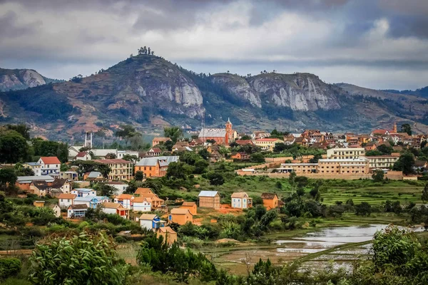 Krajobraz miasta Madagaskaru — Zdjęcie stockowe