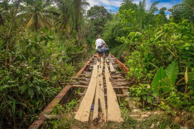 Köprüyü geçtikten