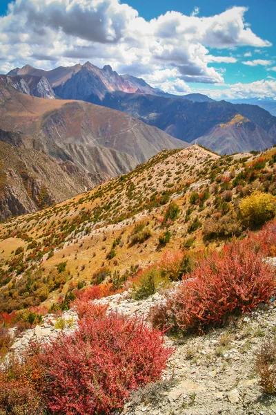 雲南の美しい山の風景 — ストック写真