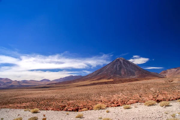 Vulcão Licancabur na Bolívia — Fotografia de Stock