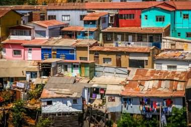 Valparaiso çatılarına