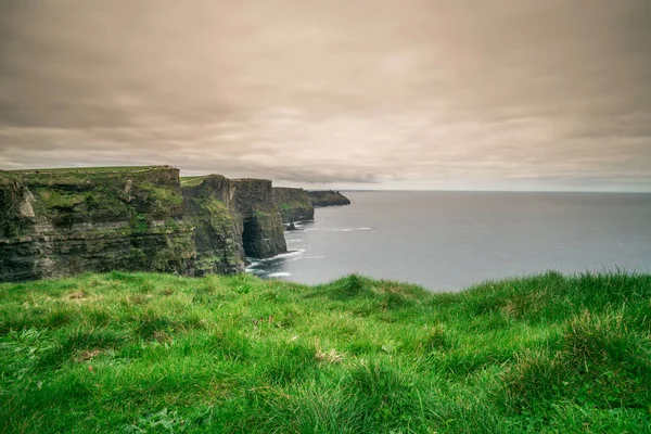 View over Cliffs of Moher — Stock Photo, Image