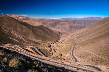 dağ yolundan büküm