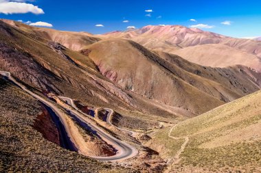 dağ yolundan büküm