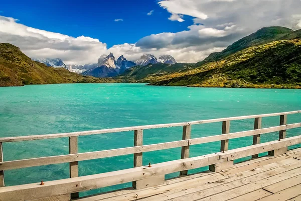 Ponte com vista — Fotografia de Stock