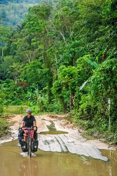 Ciclismo por Sumatra — Foto de Stock