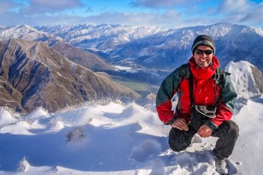 Trekker üzerinde Mount Roy