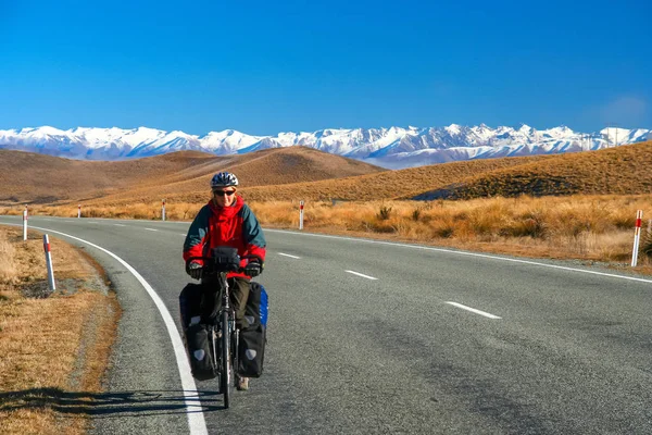 Cycle touring in Nieuw-Zeeland — Stockfoto