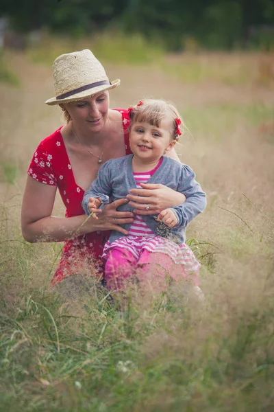 aile eğlence açık havada